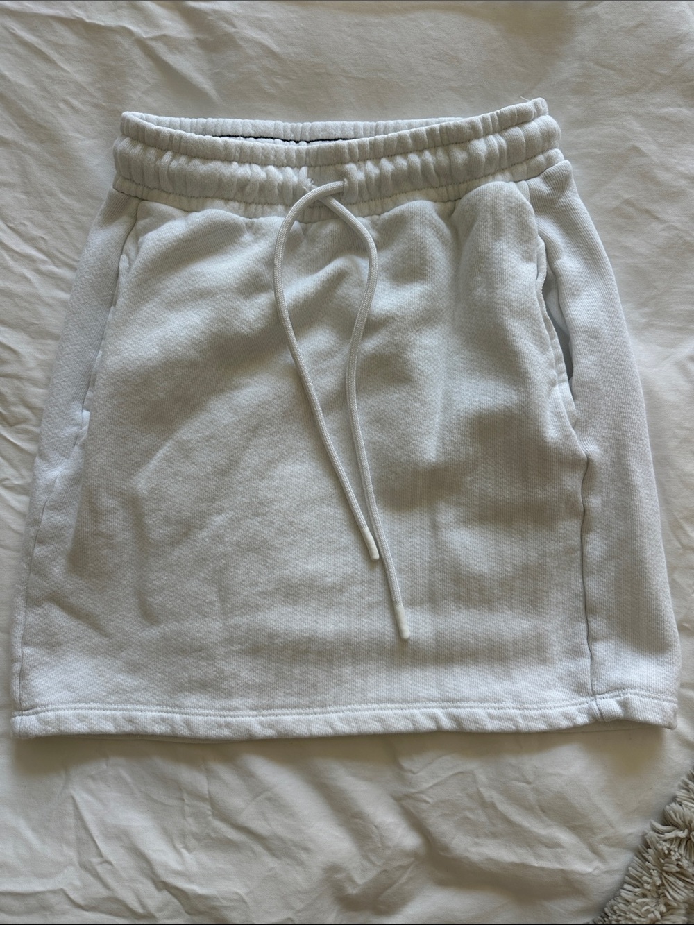 Cotton citizen 15” Women’s White Drawstring Skirt